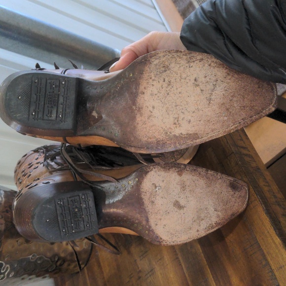 Corral women’s boots. Size 7.5, quality leather, and fringe. - Picture 5 of 5